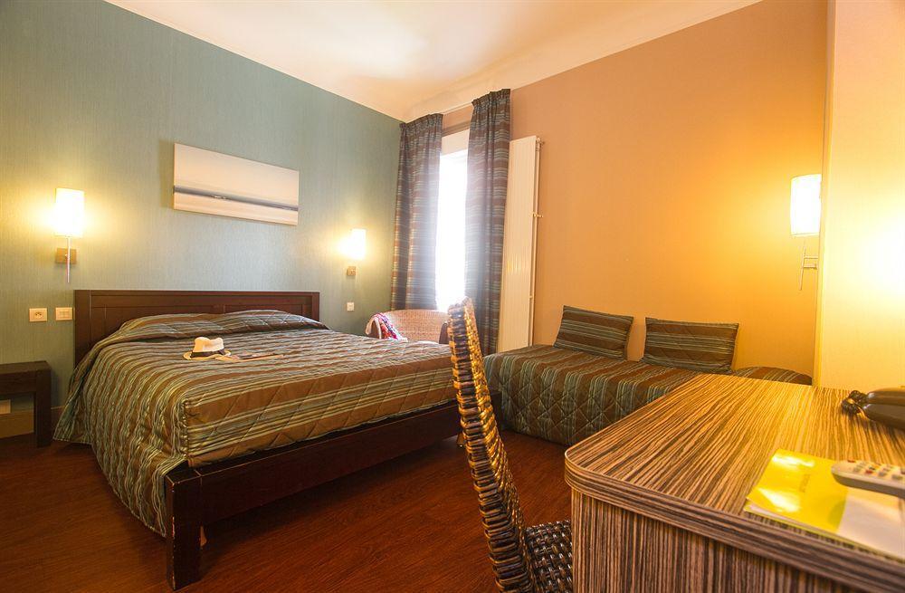 Logis Hotel Majestic Chatelaillon Plage - La Rochelle Bagian luar foto