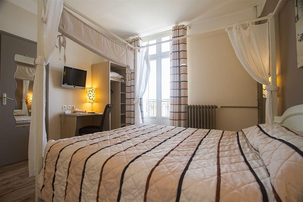 Logis Hotel Majestic Chatelaillon Plage - La Rochelle Bagian luar foto