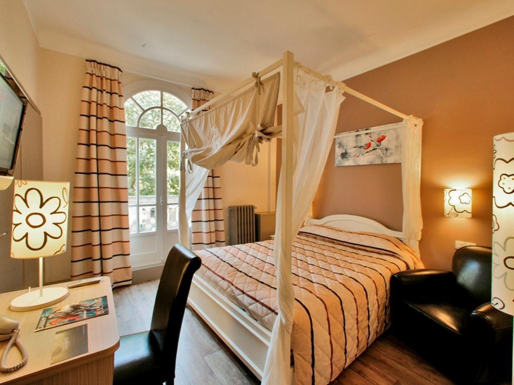 Logis Hotel Majestic Chatelaillon Plage - La Rochelle Bagian luar foto
