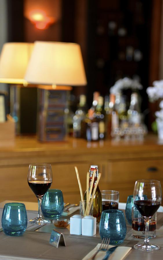 Logis Hotel Majestic Chatelaillon Plage - La Rochelle Bagian luar foto