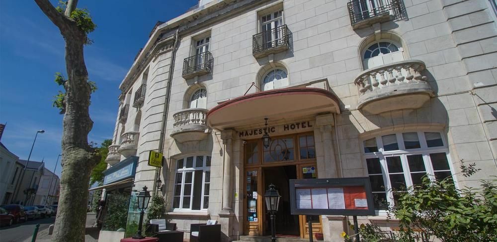 Logis Hotel Majestic Chatelaillon Plage - La Rochelle Bagian luar foto