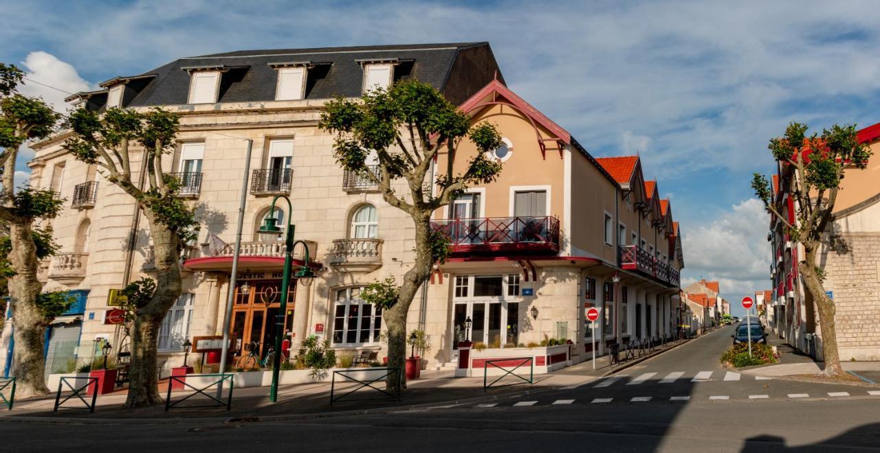 Logis Hotel Majestic Chatelaillon Plage - La Rochelle Bagian luar foto