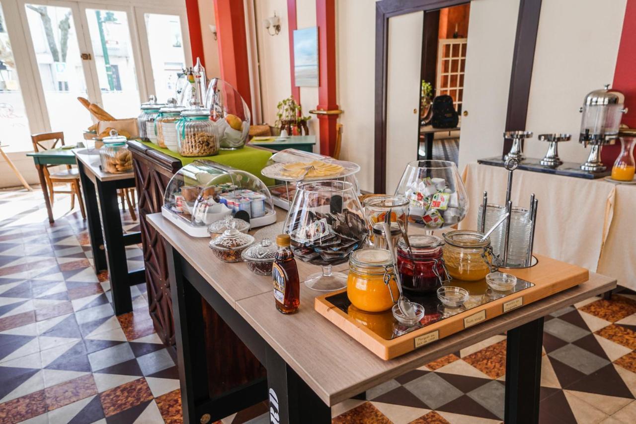 Logis Hotel Majestic Chatelaillon Plage - La Rochelle Bagian luar foto